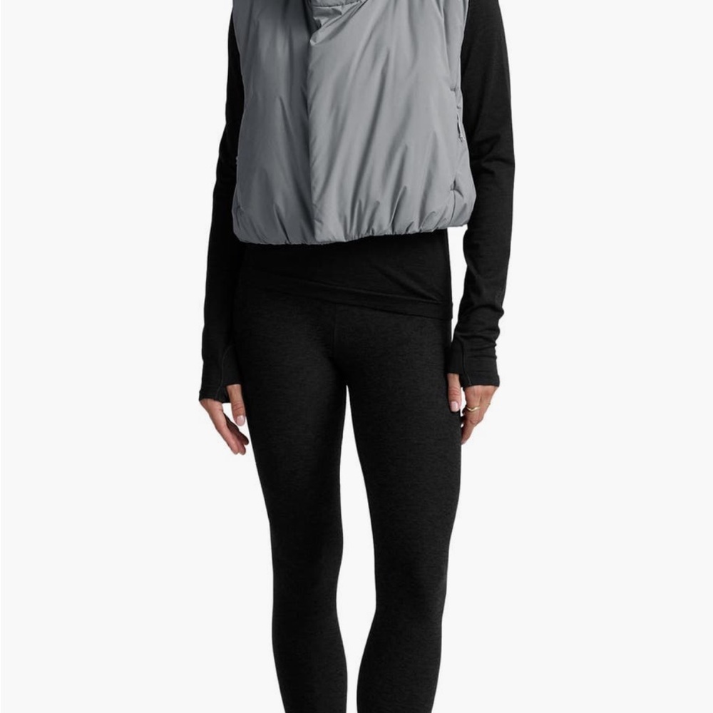 Beyond Yoga Gray Puffer Jacket - Picture 9 of 11